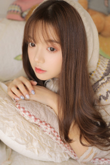 男女激吻互摸下面片段